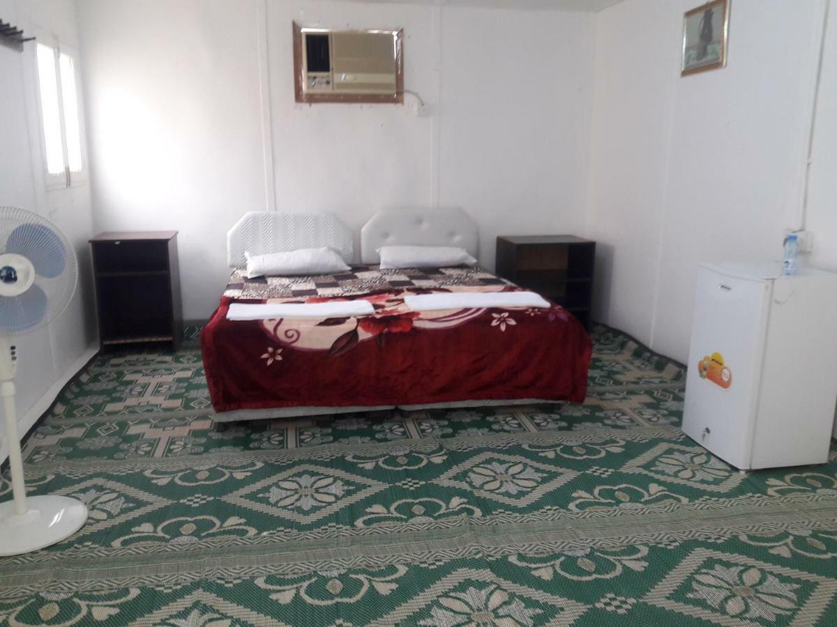 Hotel Abu Omair Jabal Shams House à Al Ḩamrāʼ Extérieur photo